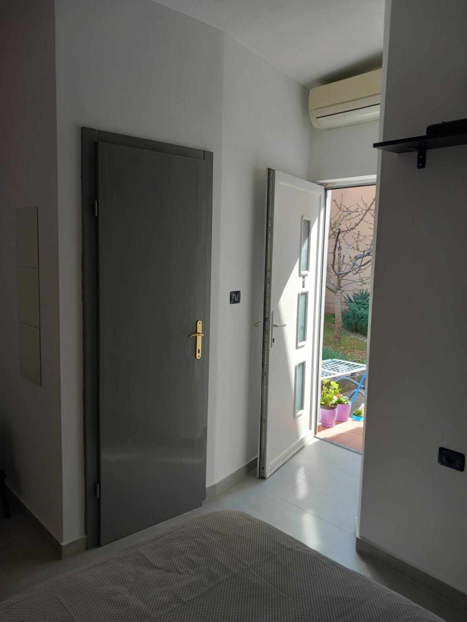 Room Ket PUY Eksteriør bilde